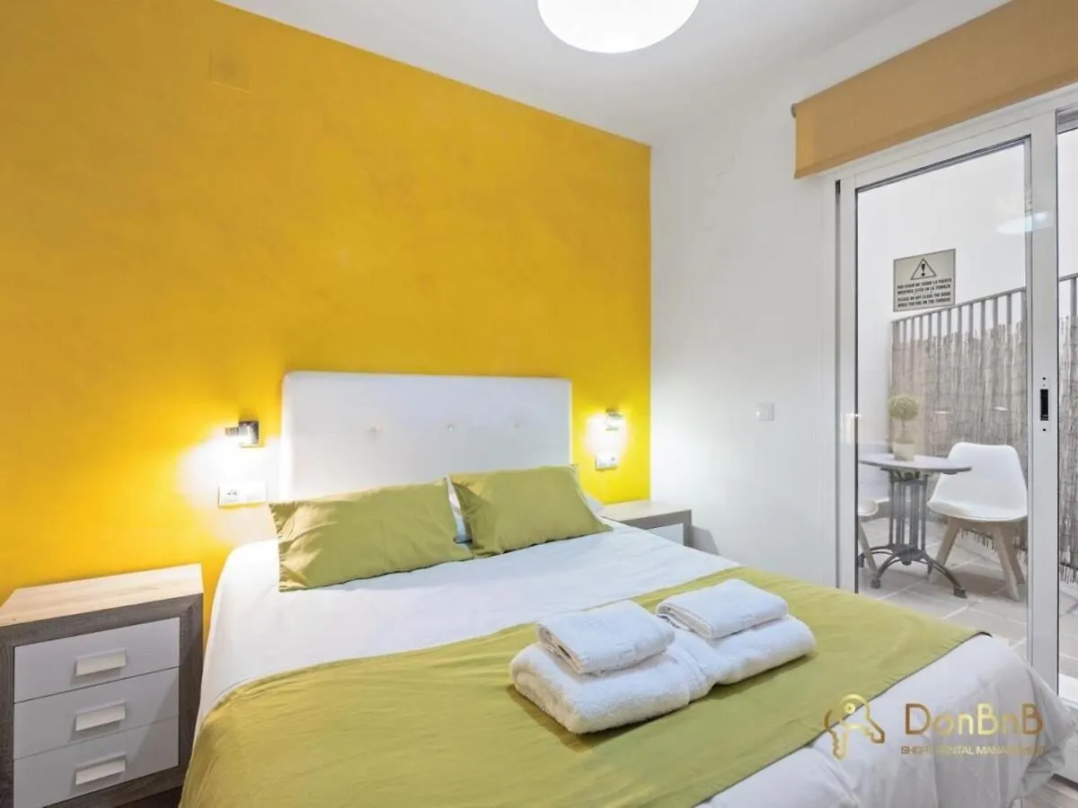 Family Flat In Central Malaga Apartment