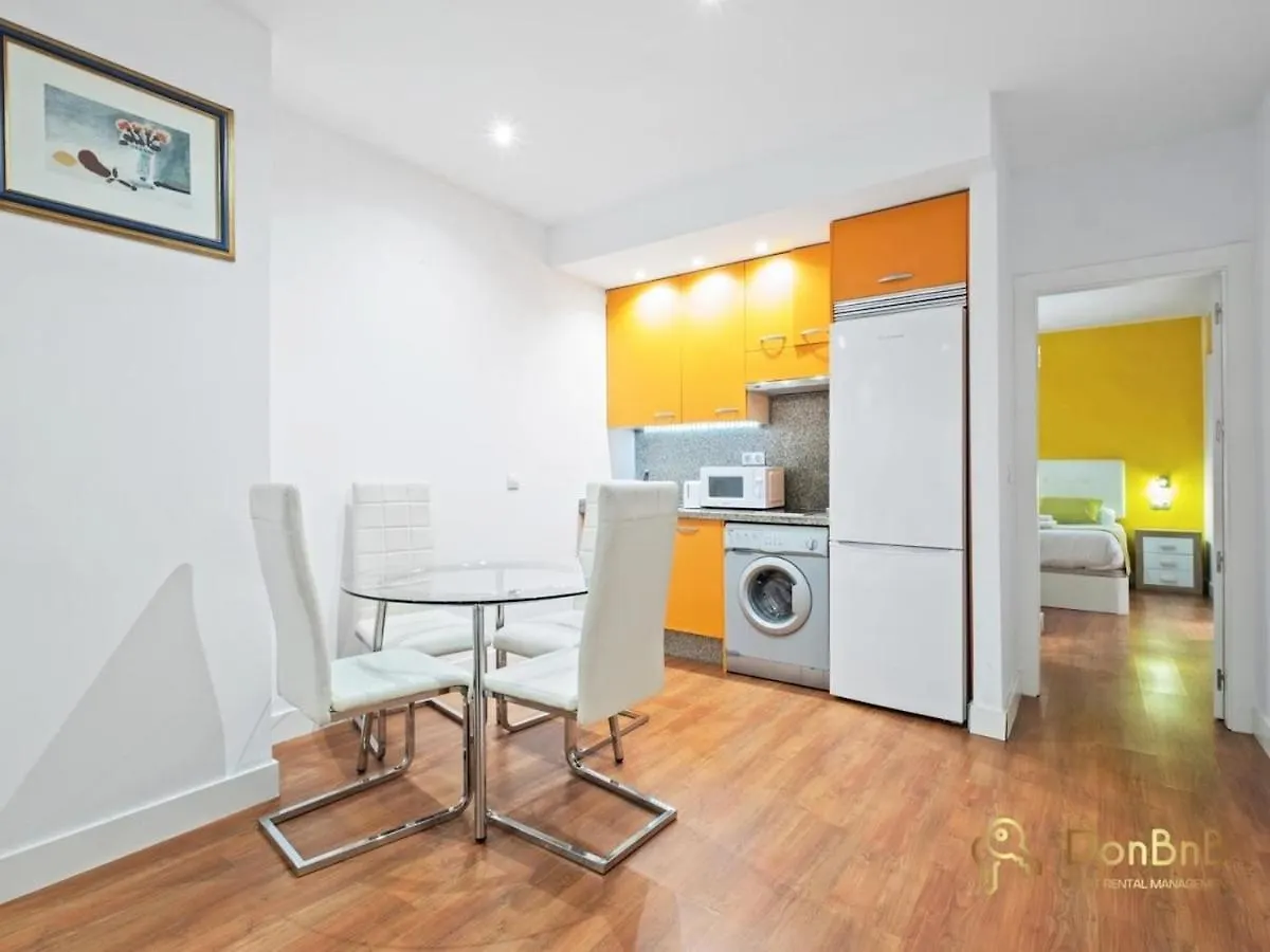 Family Flat In Central Málaga Appartamento